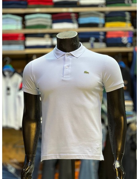 Pull Lacoste Bleu Azure claire Col Polo Demi-manches : Élégance et Décontraction